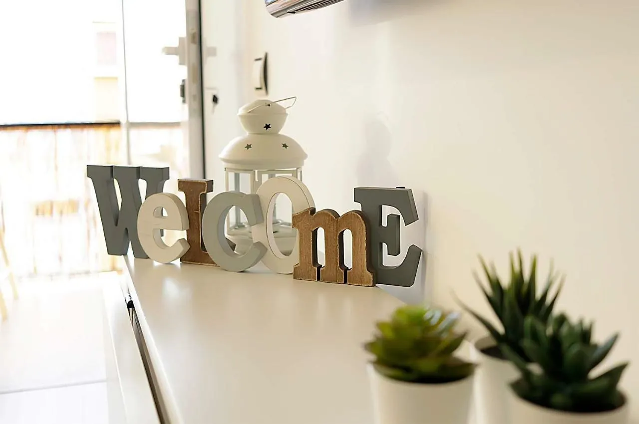 Apartamento Los Tres Soles Málaga Appartement
