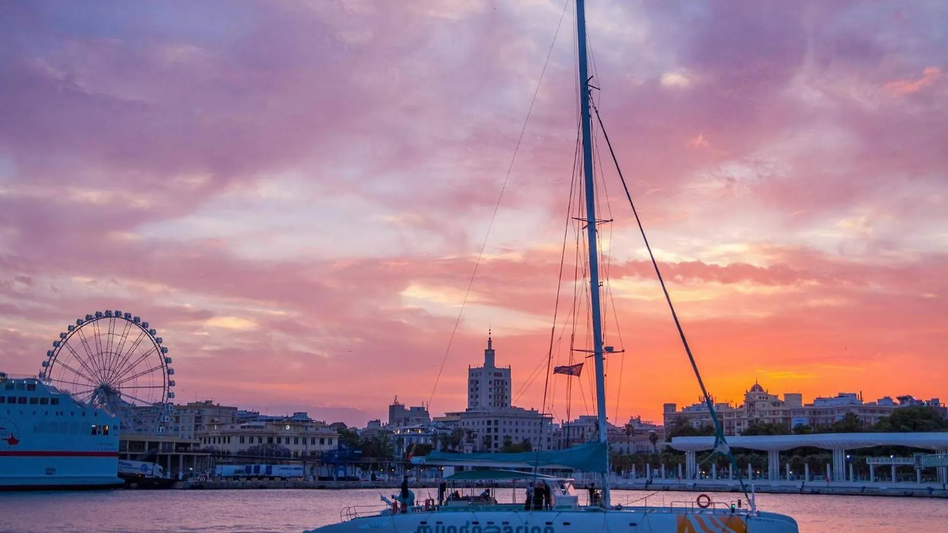Apartamento Los tres soles Málaga 0*,  España